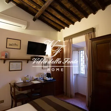 فندق مبيت وإفطار Della Fonte 4*
