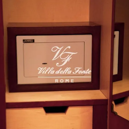 Della Fonte 3* ローマ